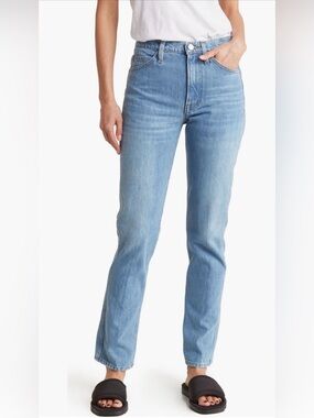 Frame True Straight Jeans
